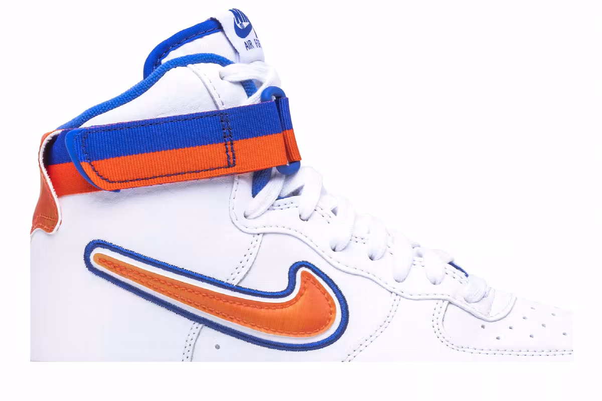 Nike Air Force 1 High Knicks, view 3