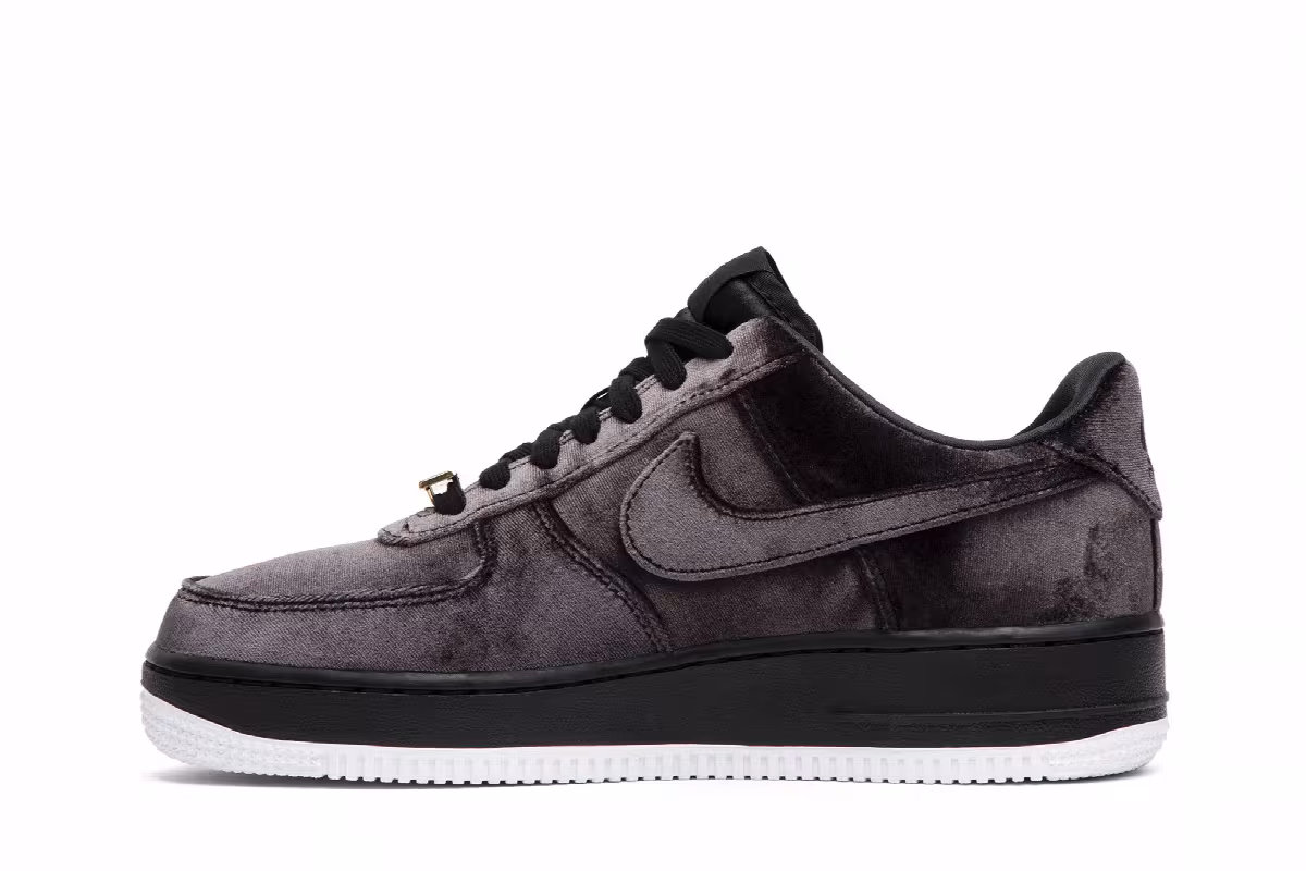 Nike Air Force 1 07 QS Velvet Rose, view 4