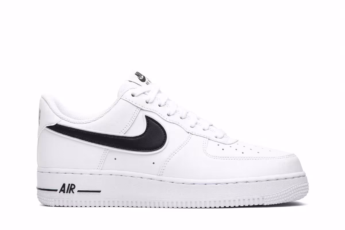 Nike Air Force 1 Low White Black, view 2