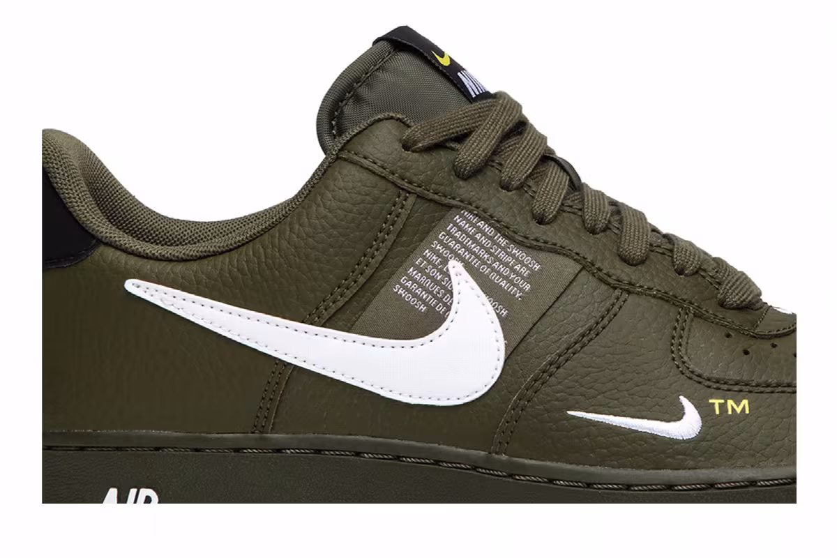 Nike Air Force 1 Overbranding, view 3