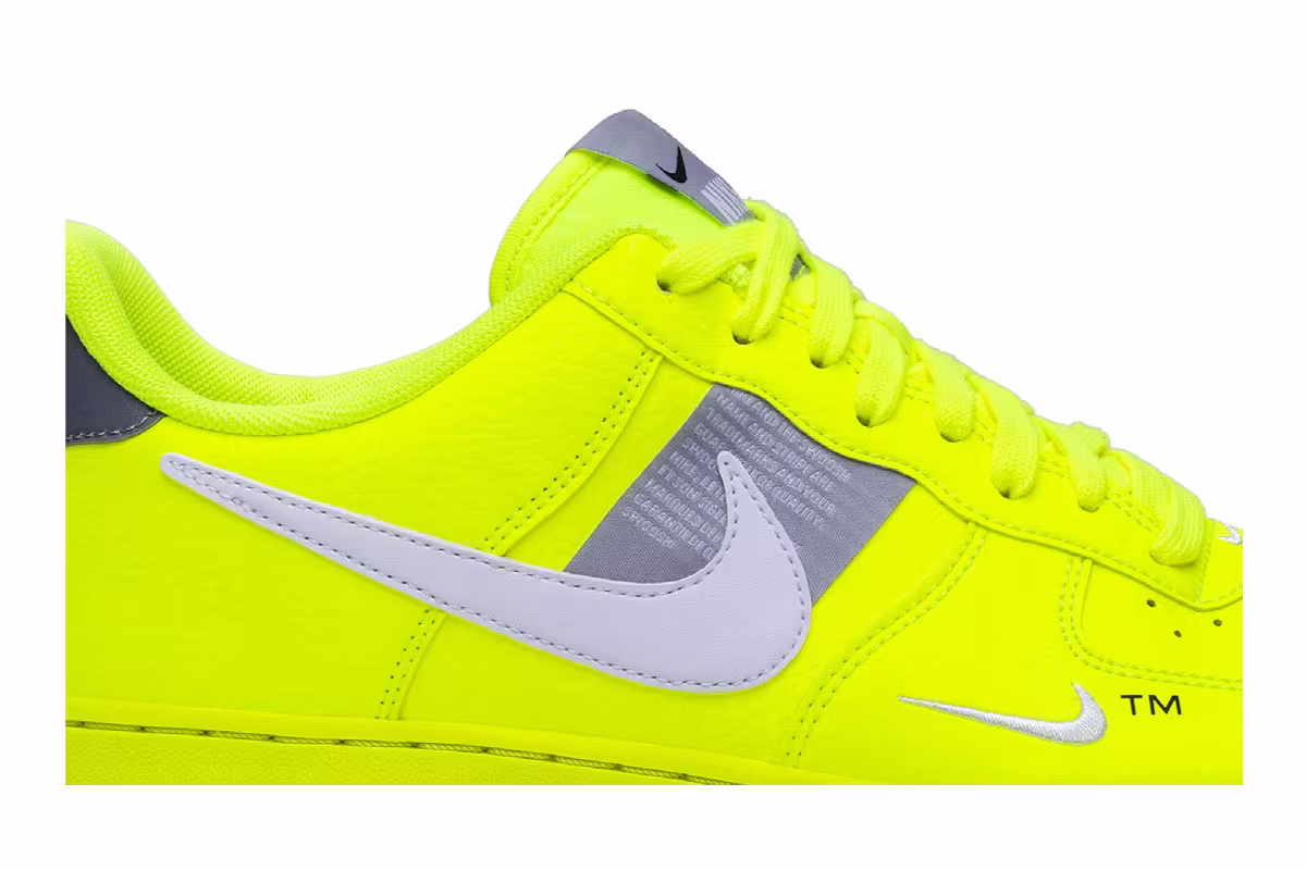Nike Air Force 1 Overbranding, view 3