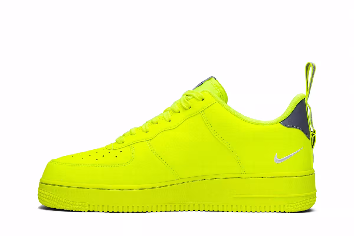 Nike Air Force 1 Overbranding, view 4