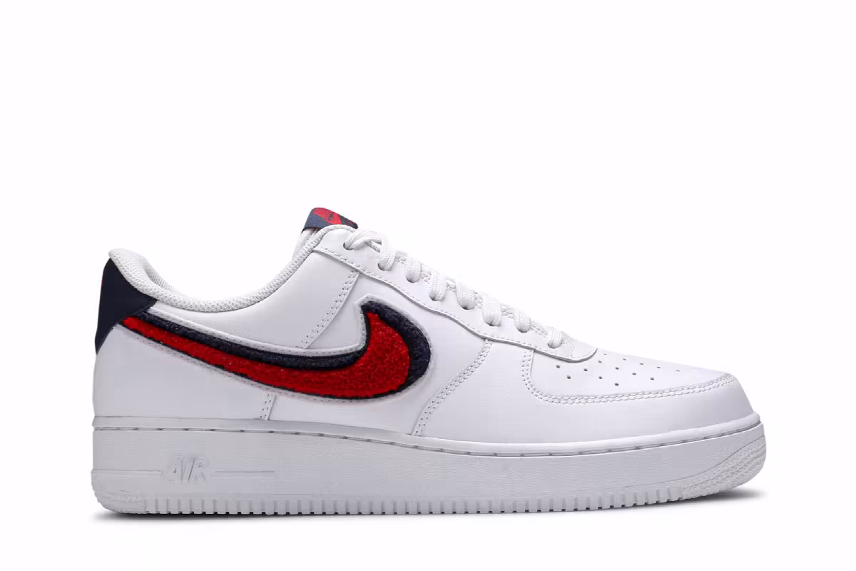 Nike Air Force 1 07 LV8 Chenille Swoosh, view 2