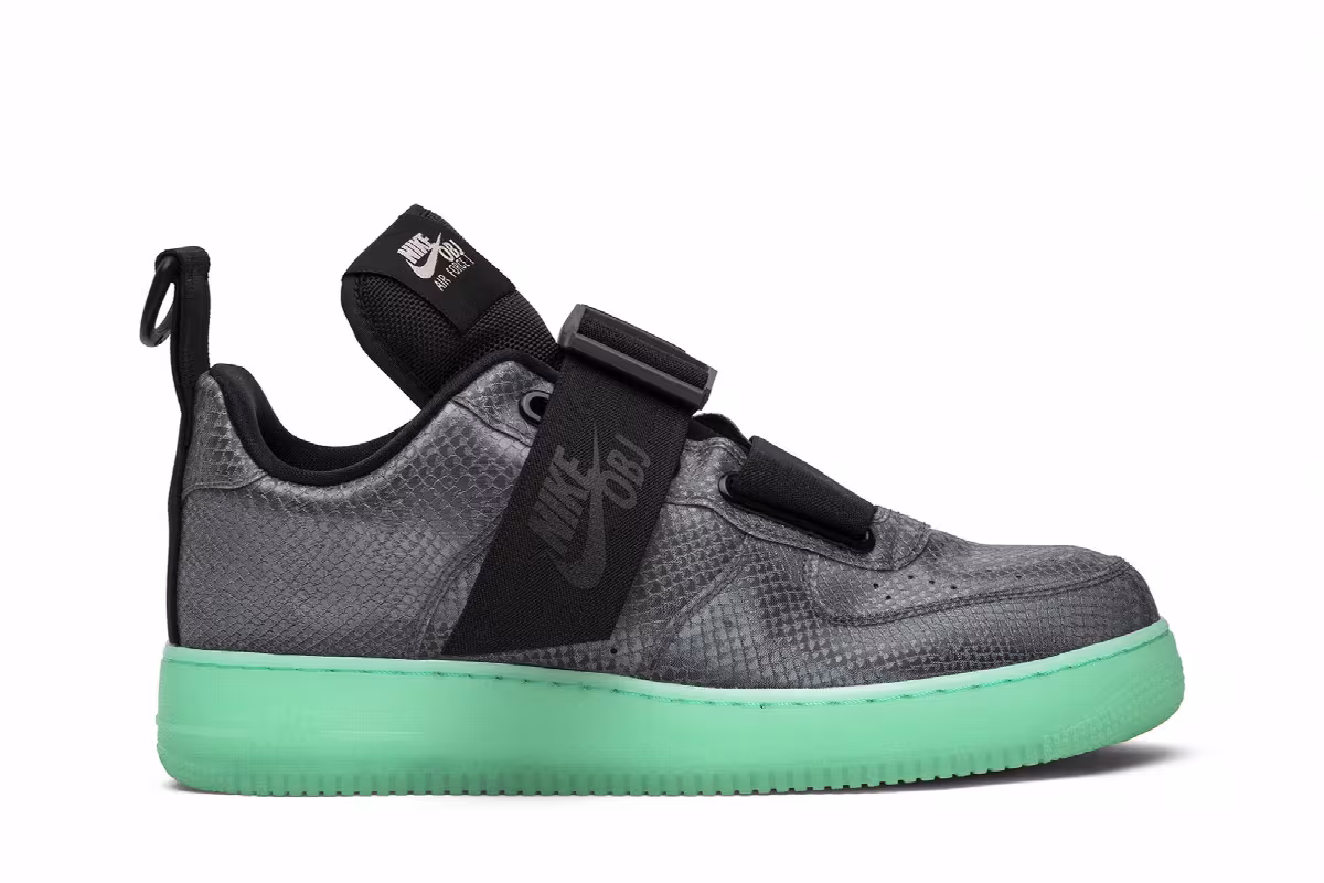 Odell Beckham Jr. x Nike Air Force 1 Utility Cool Grey, view 2