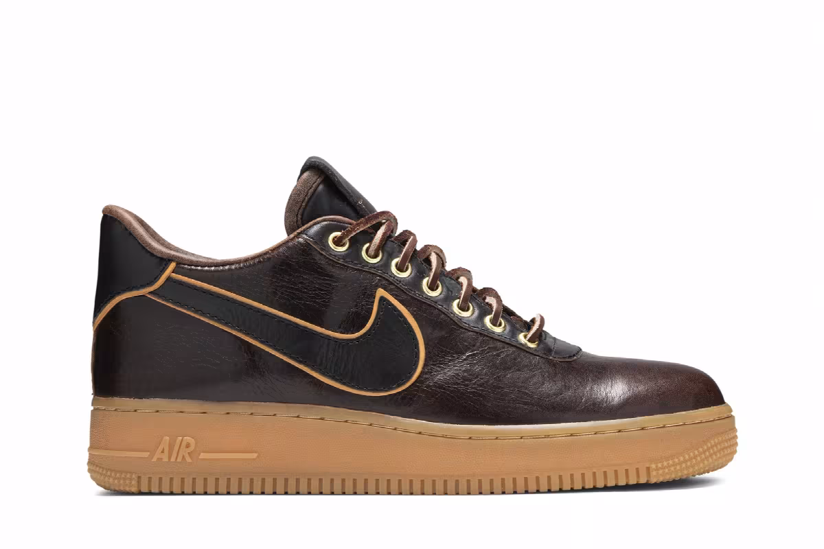 Jack Daniel's x The Shoe Surgeon x Nike Air Force 1 Low Tennessee Honey Whiskey, view 2