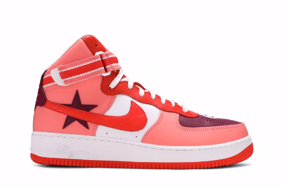 Riccardo Tisci x NikeLab Air Force 1 High Victorious Minotaurs, view 2