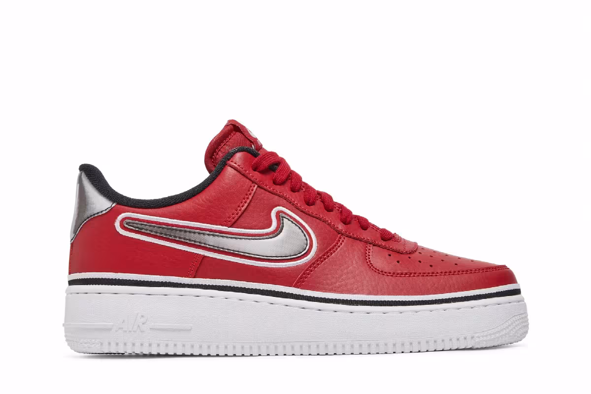 Nike Air Force 1 Bulls, view 2