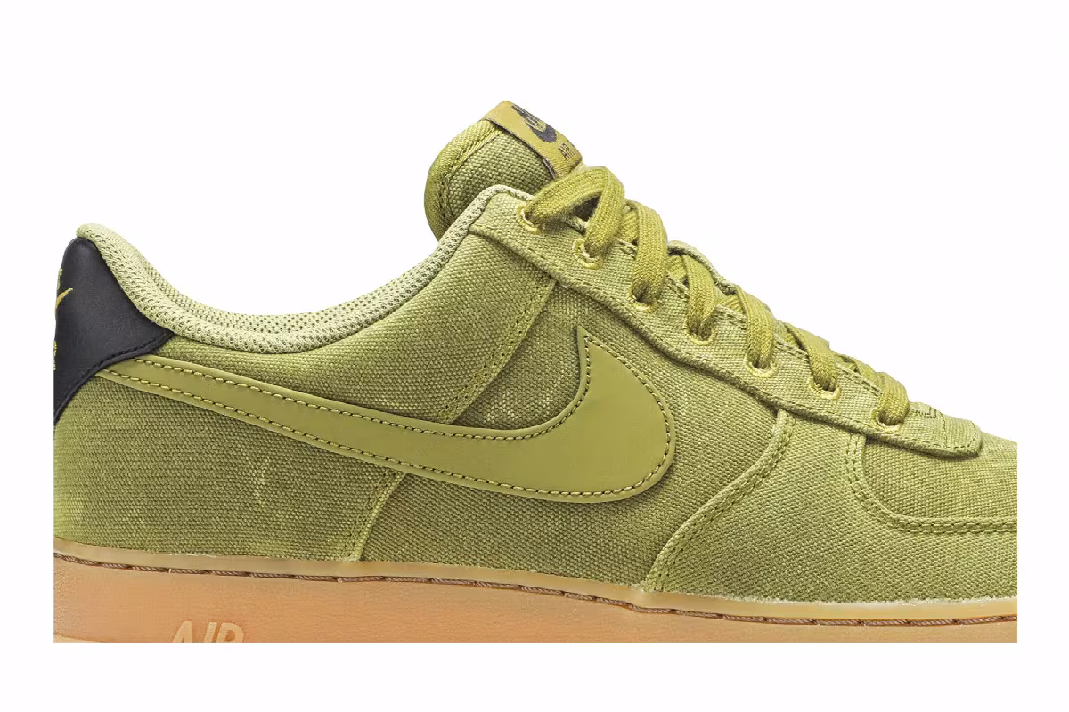 Nike Air Force 1 Low Premium Green Gum, view 3