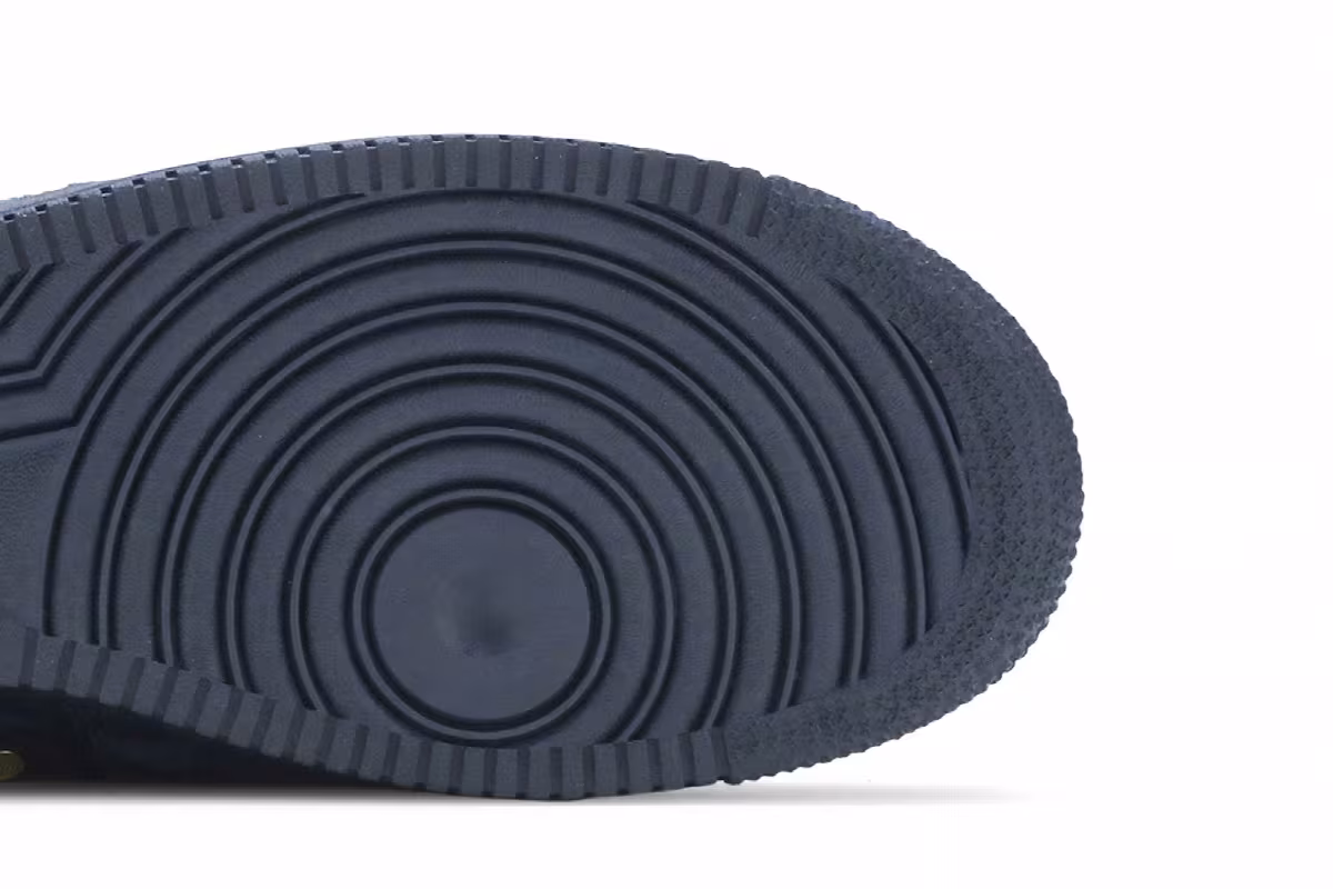 Nike SF Air Force 1 Mid Obsidian, view 6