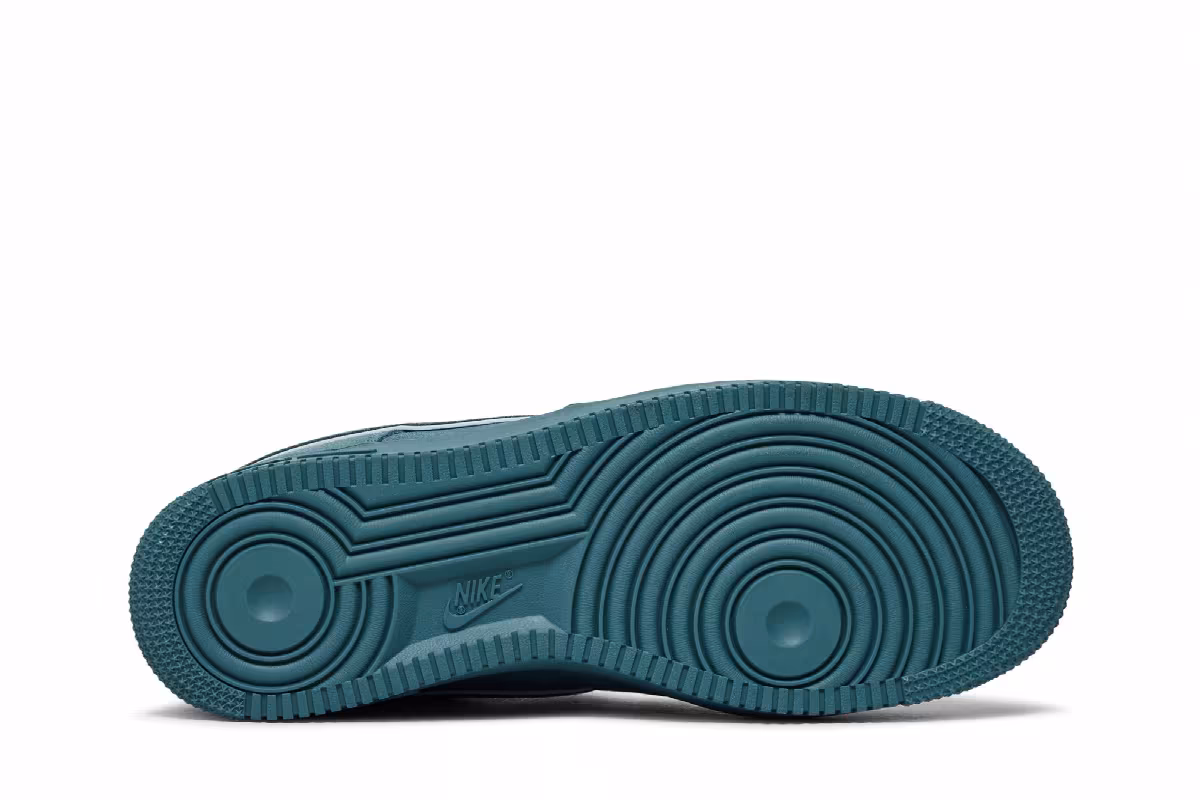 Nike Air Force 1 Low Noise Aqua, view 5