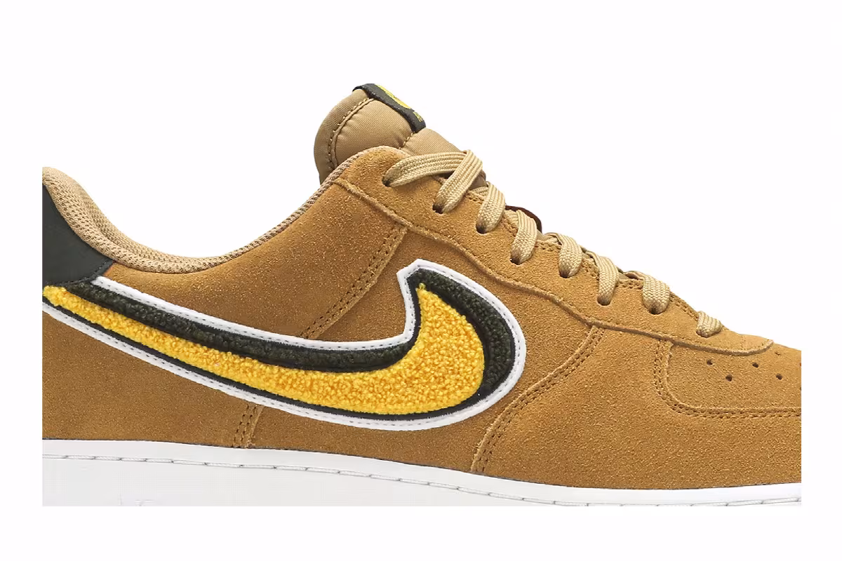 Nike Air Force 1 Muted Bronze, view 3