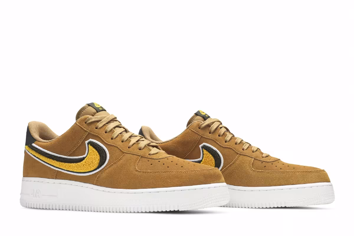 Nike Air Force 1 Muted Bronze, view 9
