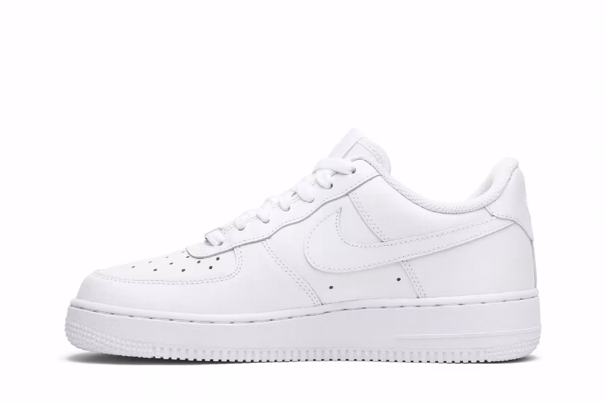 Nike Women's Air Force 1 White, view 4