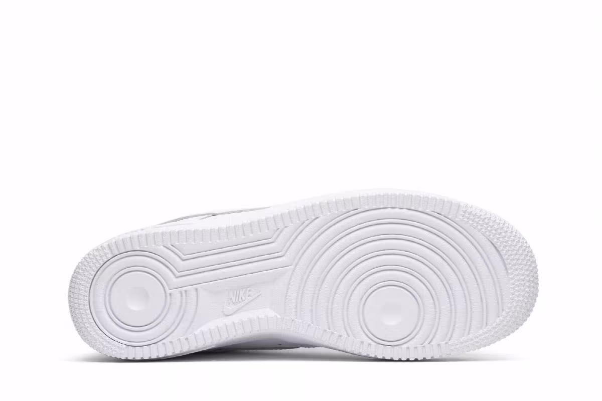 Nike Women's Air Force 1 White, view 5