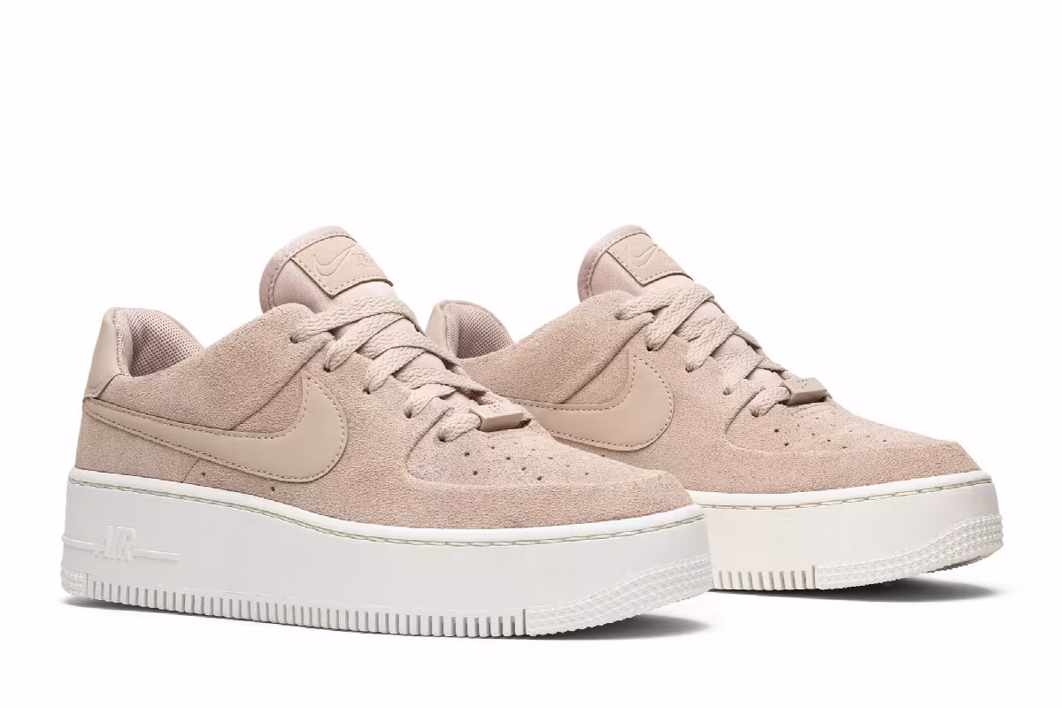 Nike Women's Air Force 1 Sage Low Particle Beige, view 9