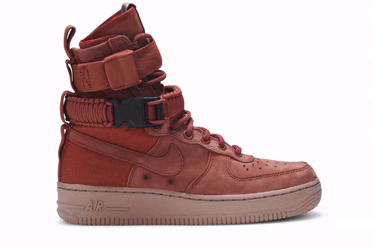 Nike Women's SF Air Force 1 High Dusty Peach, view 2