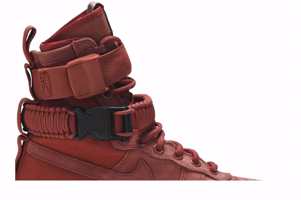 Nike Women's SF Air Force 1 High Dusty Peach, view 3