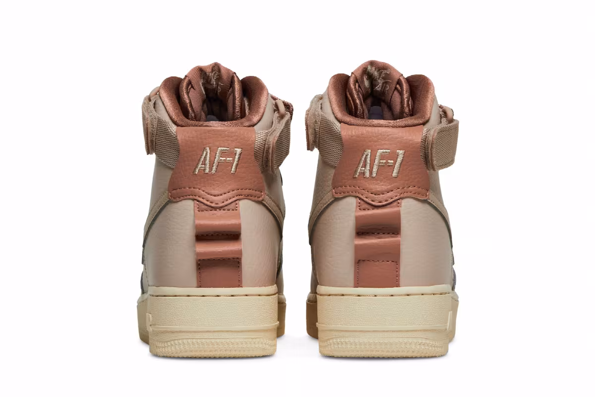 Nike Women's Air Force 1 High Utility Pink, view 7