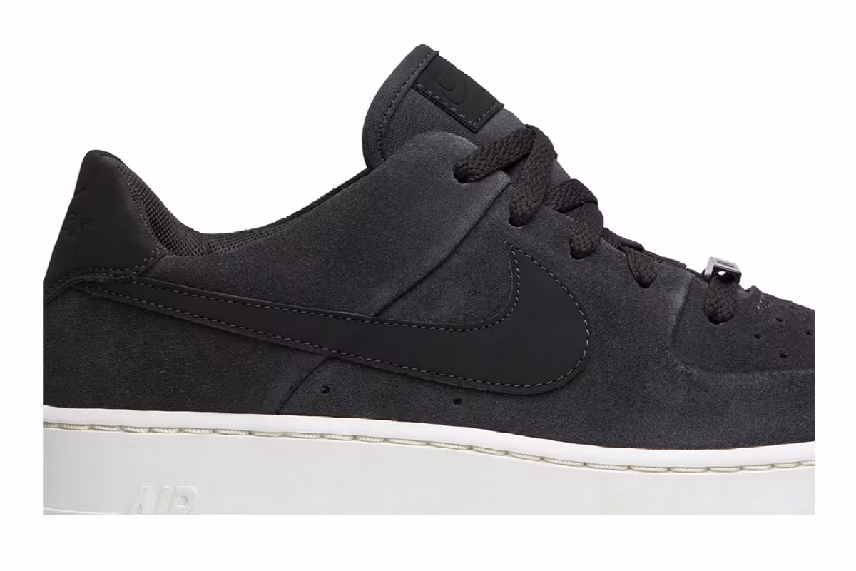 Nike Women's Air Force 1 Sage Low Night, view 3