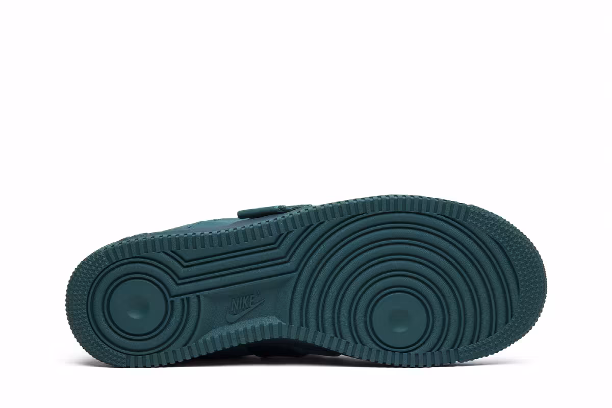 Nike Women's Air Force 1 Explorer XX, view 5