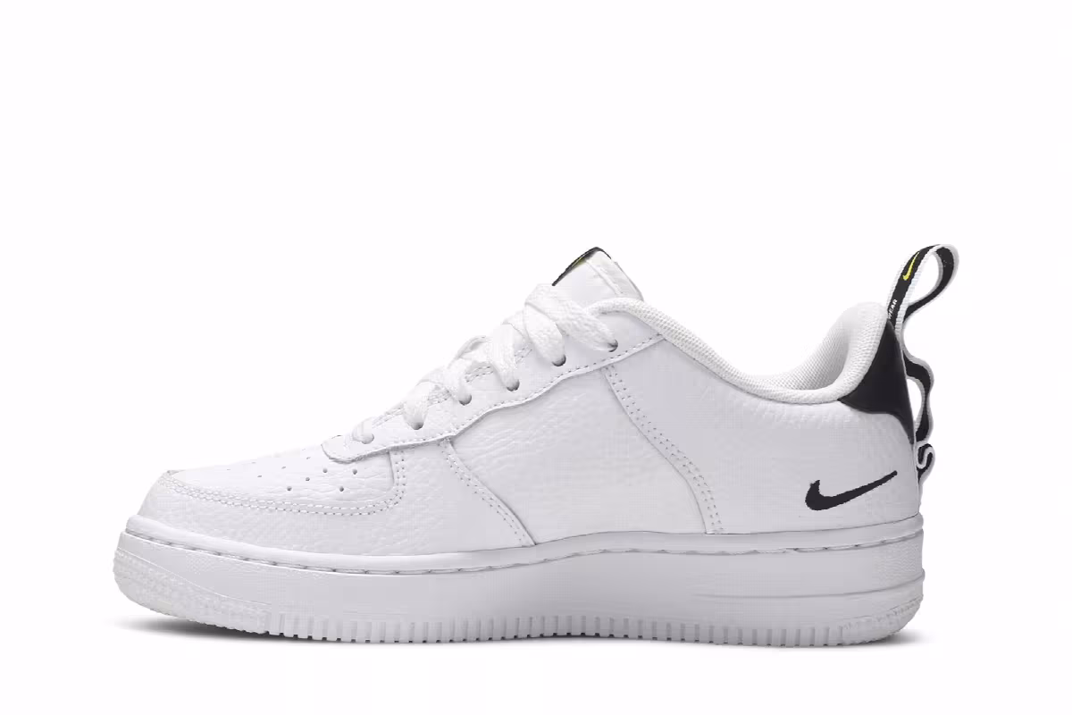 Nike Air Force 1 LV8 Utility GS Overbranding, view 4