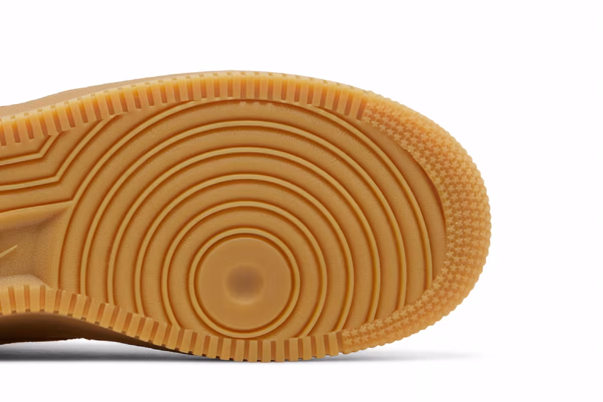 Nike Air Force 1 High LV8 GS Wheat, view 6