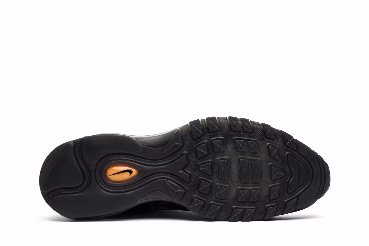 Off-White x Nike Air Max 97 Black, view 5
