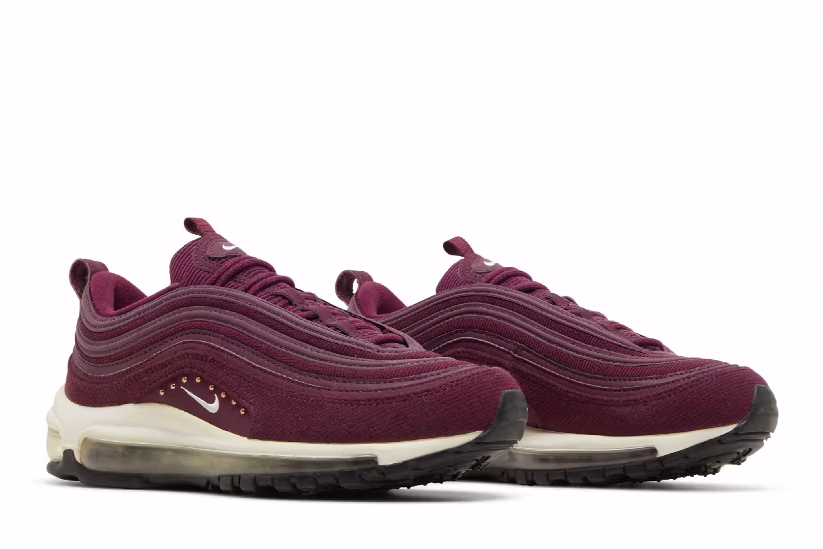 Nike Women's Air Max 97 Corduroy, view 9