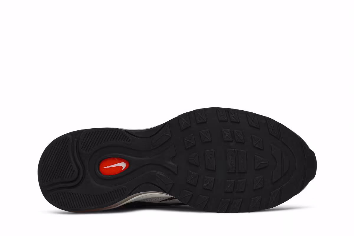 Nike Women's Air Max 97 Ultra ’17 SE Chicago Bulls, view 5