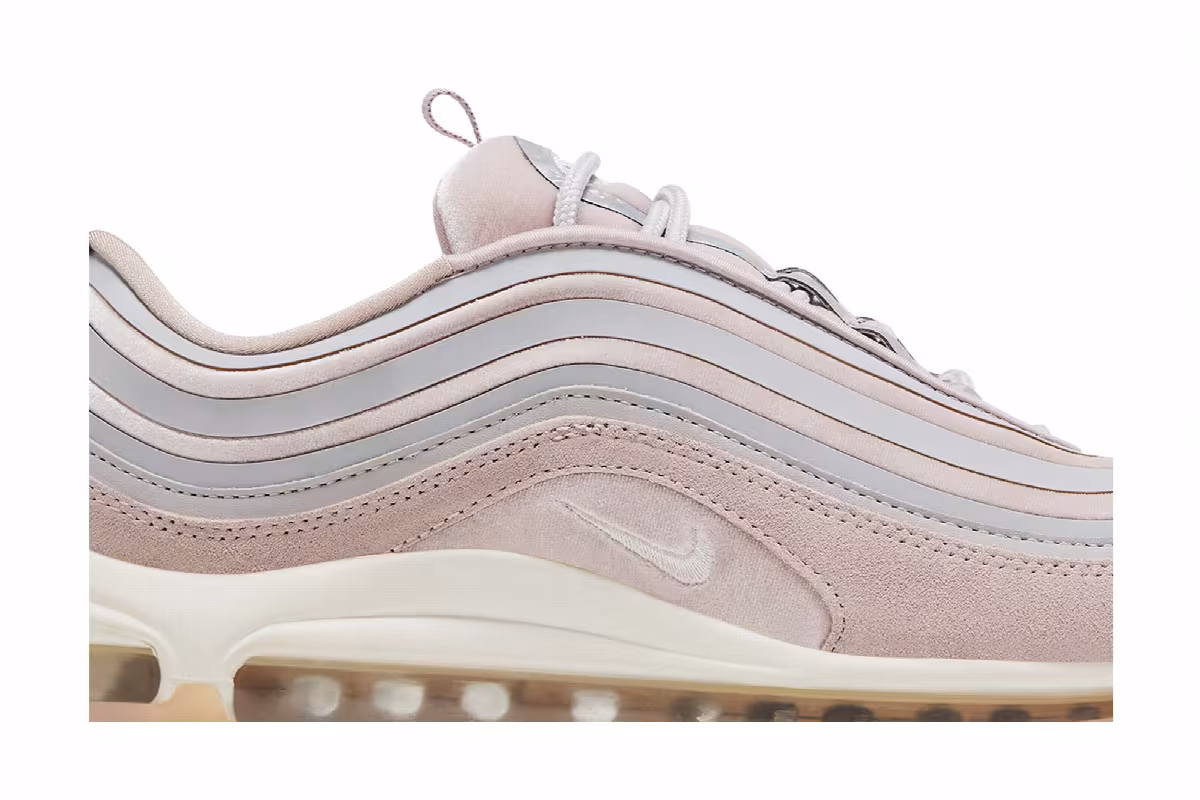 Nike Women's Air Max 97 Ultra 17 Lux Vast Grey, view 3