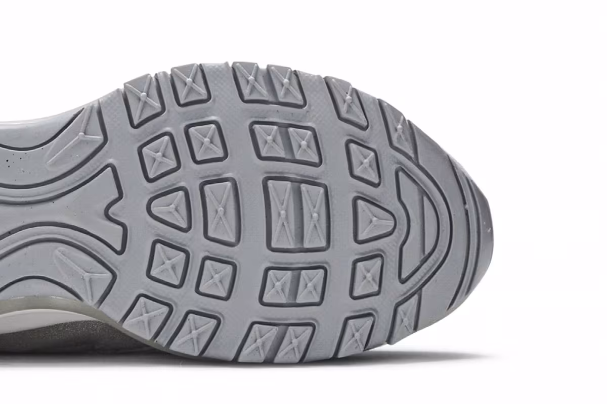 Nike Women's Air Max 97 Wolf Grey, view 6