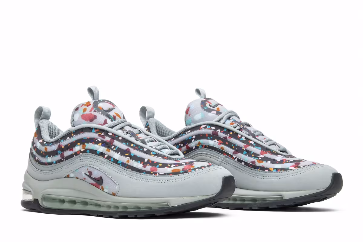 Nike Women's Air Max 97 Ultra Confetti, view 9