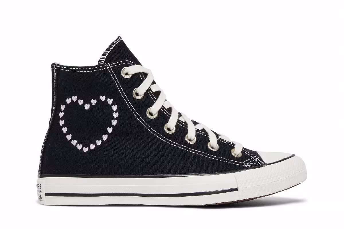 Converse Women's Chuck Taylor All Star High Embroidered Hearts - Black, view 2