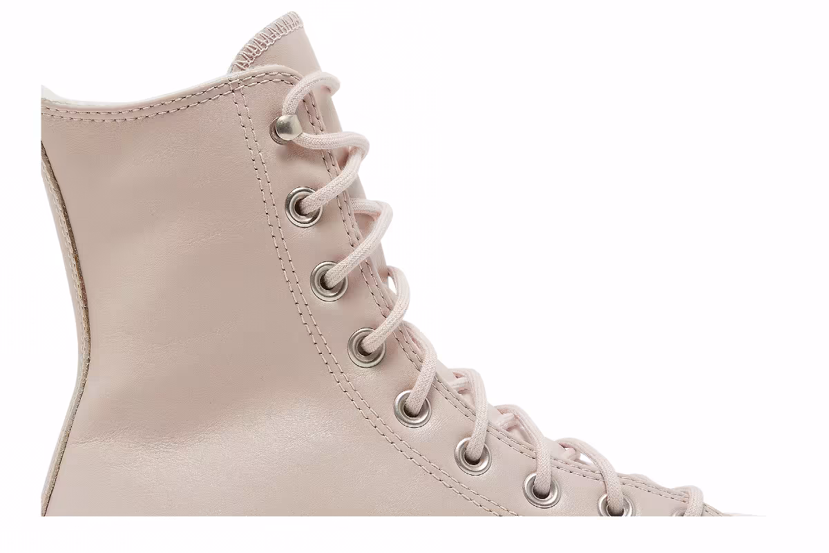 Converse Women's Chuck Taylor All Star Extra-High Platform Mountain Club - Silt Red, view 3