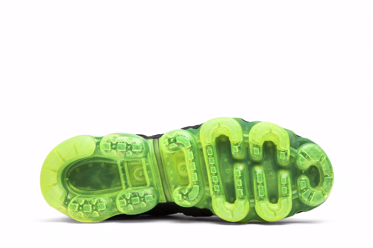 Nike Air VaporMax Flyknit Utility Yeezy, view 5