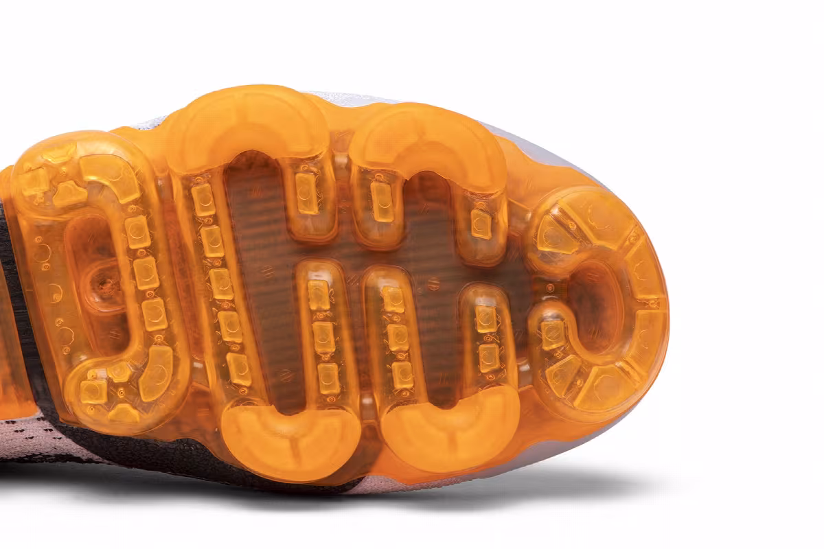 Nike Air VaporMax Flyknit 2 Safari, view 6