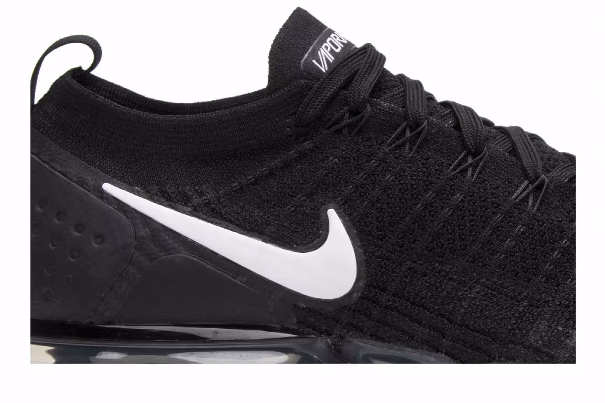 Nike Air VaporMax Flyknit 2 Black, view 3