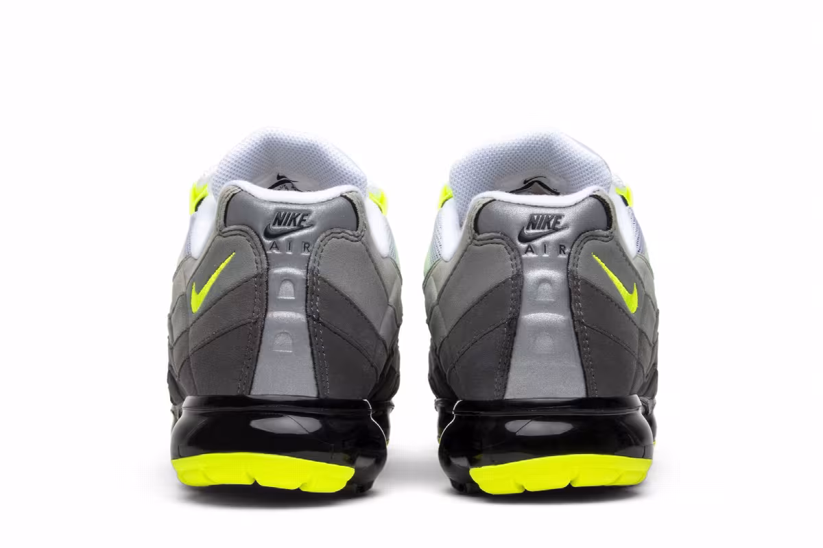 Nike Air VaporMax 95 Neon, view 7