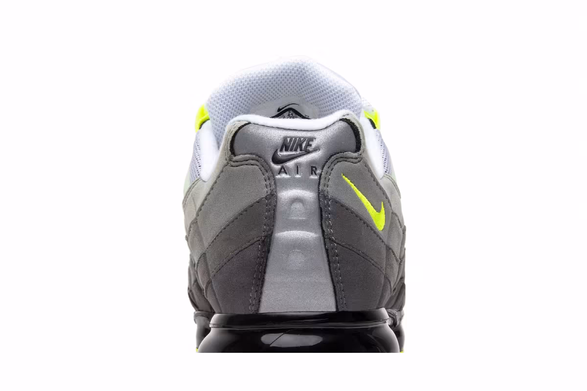 Nike Air VaporMax 95 Neon, view 8