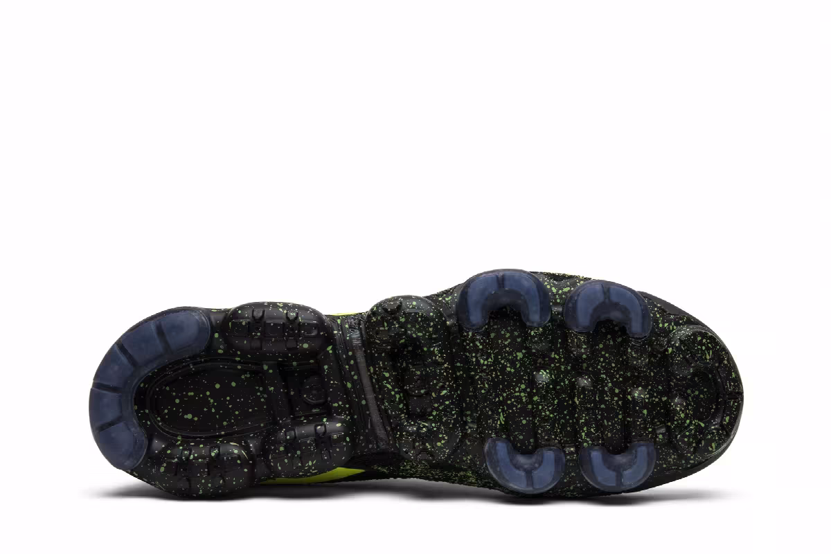 Acronym x Nike Air VaporMax Moc 2 Volt, view 5