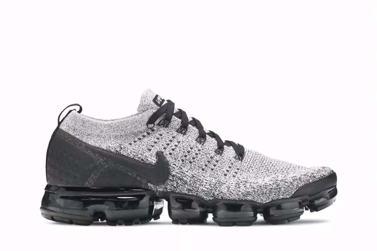 Nike Air VaporMax Flyknit 2 Cookies and Cream, view 2