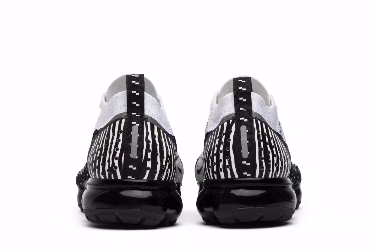 Nike Air VaporMax Flyknit 2 Zebra, view 7