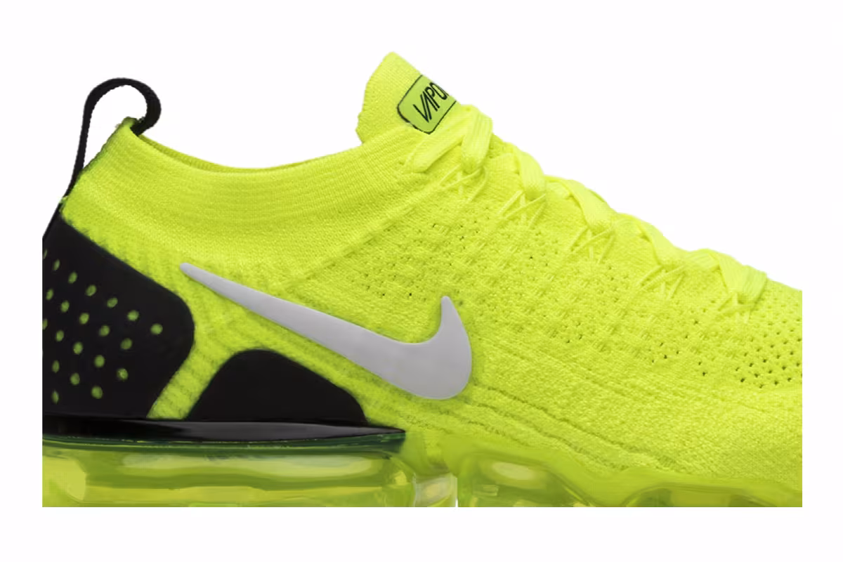 Nike Air VaporMax Flyknit 2 Volt, view 3