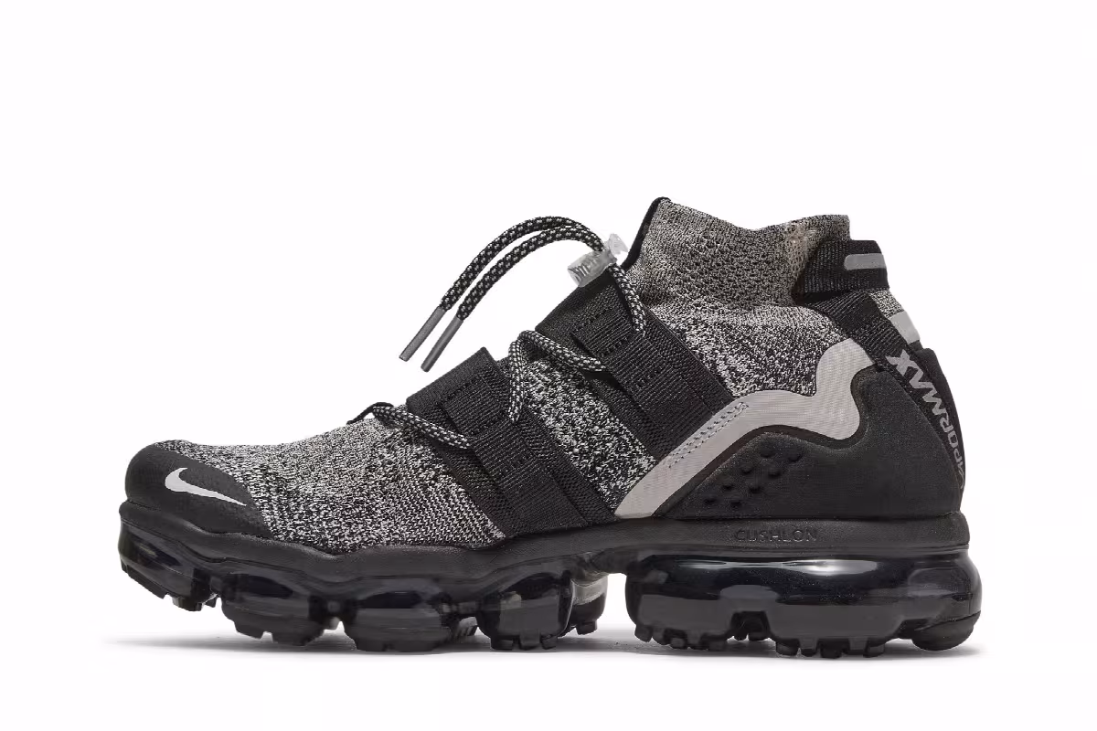 Nike Air VaporMax Flyknit Utility Oreo, view 4