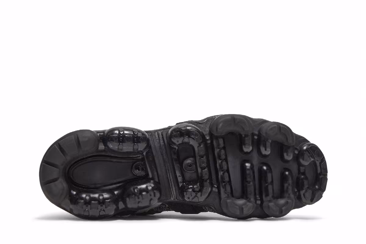 Nike Air VaporMax Flyknit Utility Oreo, view 5