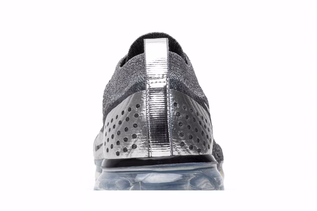 Nike Air VaporMax Flyknit 2 Chrome, view 8