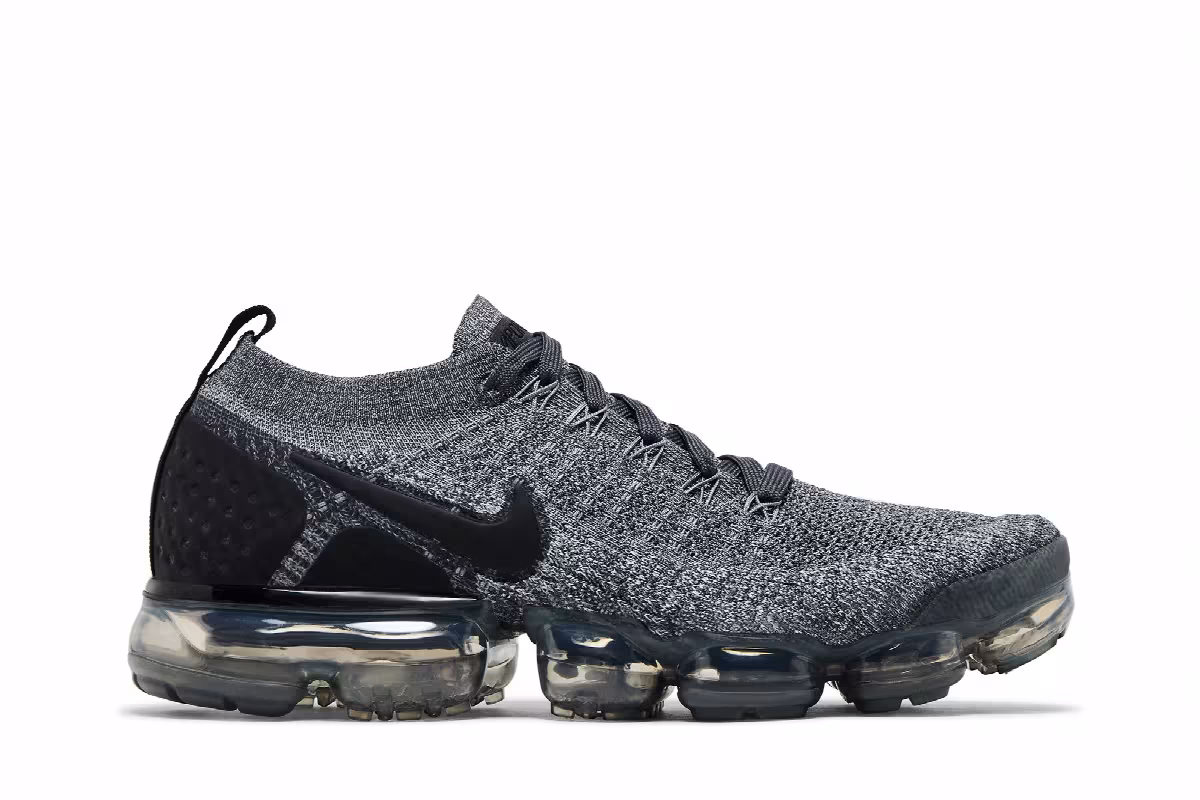 Nike Air Vapormax Flyknit 2 Wolf Grey, view 2