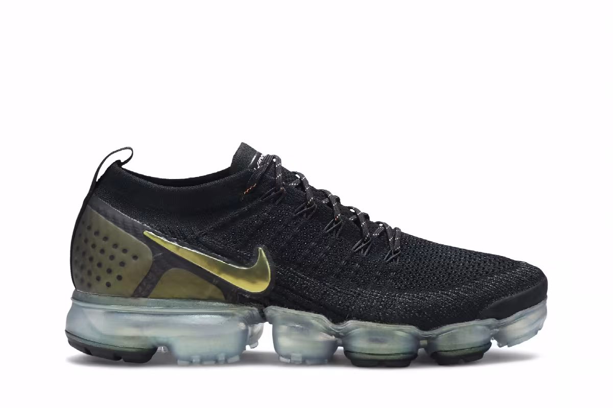 Nike Air VaporMax Flyknit 2 Black Gold, view 2