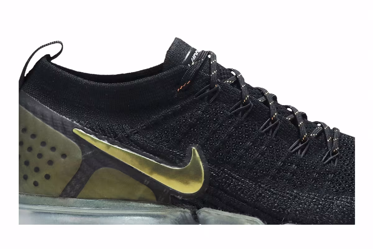 Nike Air VaporMax Flyknit 2 Black Gold, view 3