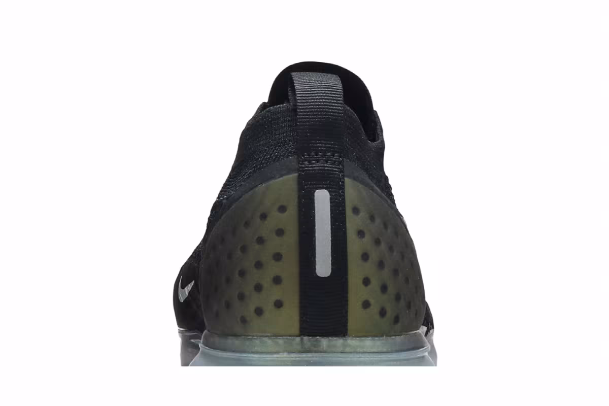 Nike Air VaporMax Flyknit 2 Black Gold, view 8